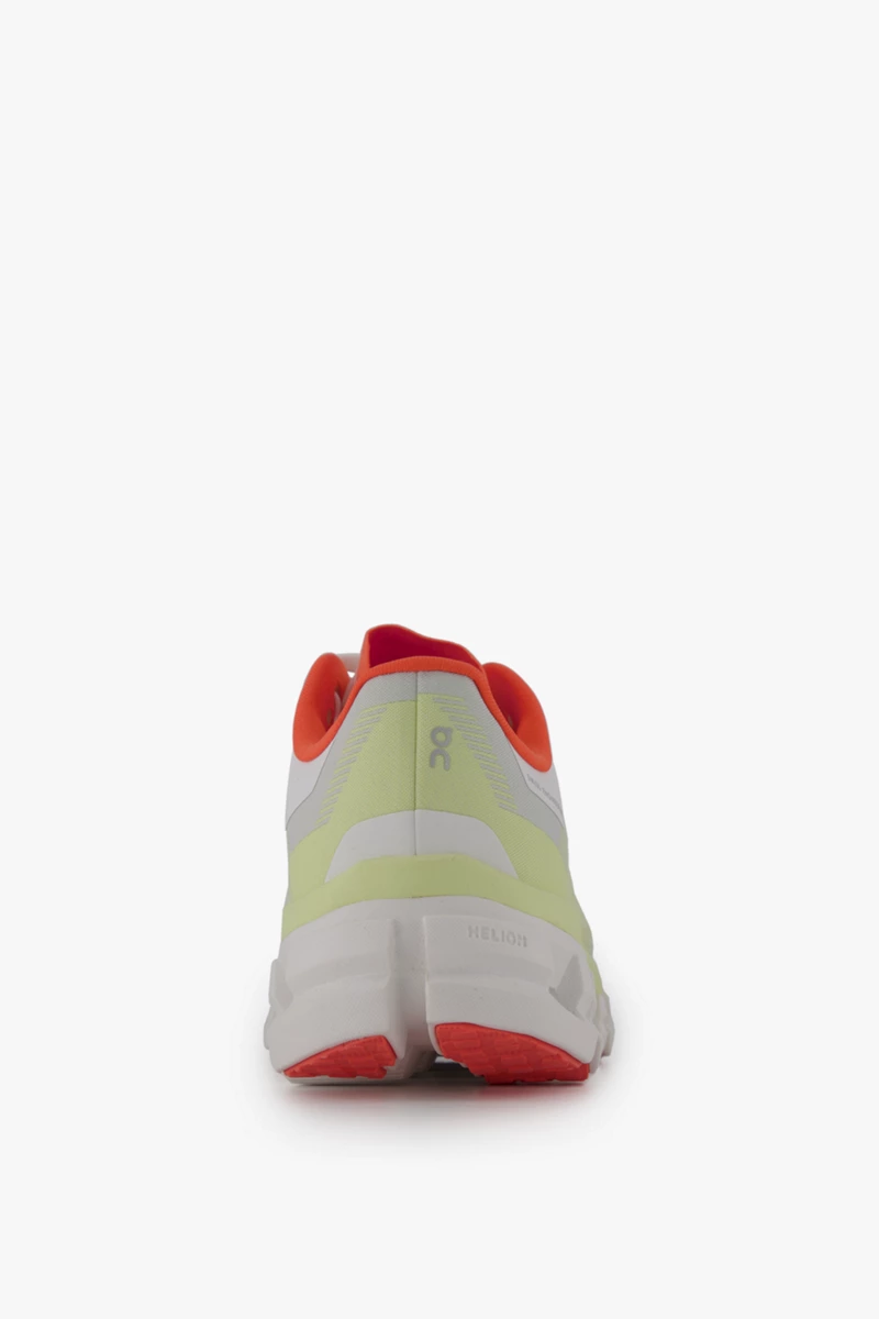 ON Cloudflow 4 Damen Laufschuh