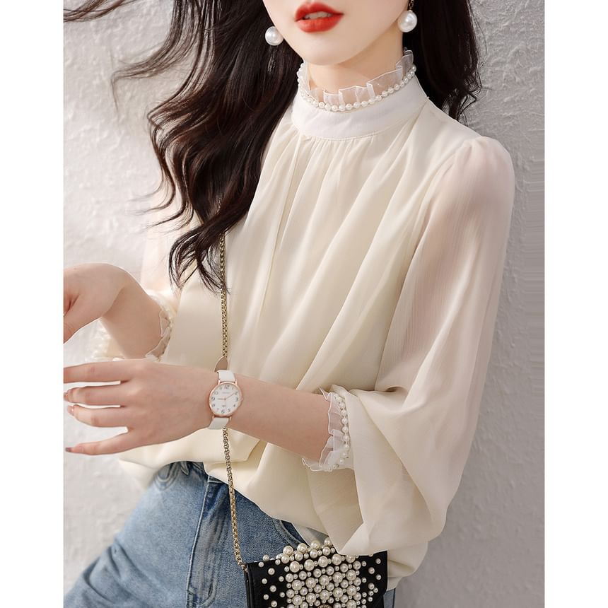 malabar - Blouse met lange mouwen en een mockneck, effen volantrand en imitatieparels
