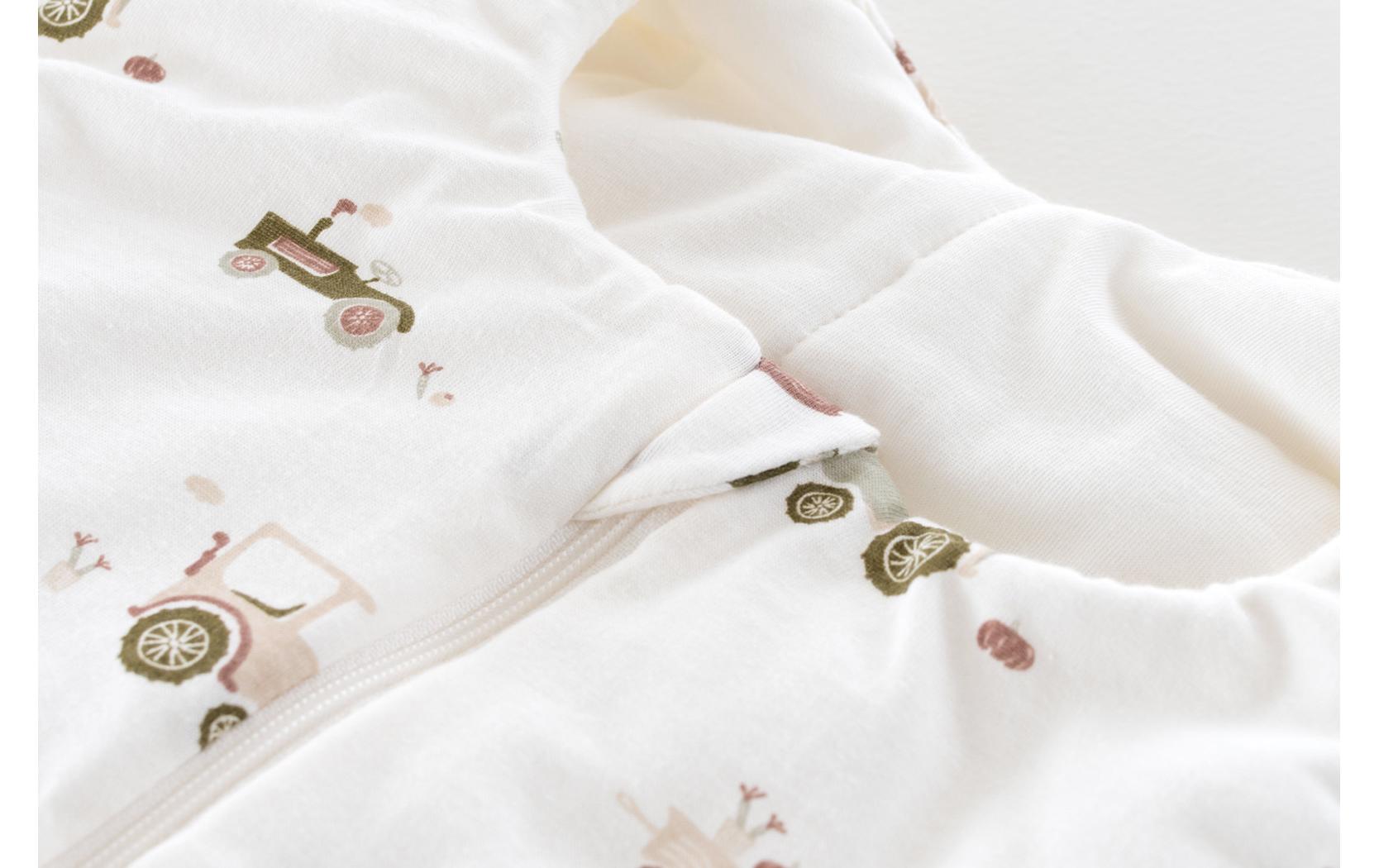 Baby-Ganzjahrschlafsack Jumper Little Farm grün Grösse 104Ganzjahres Schlafanzug mit grünen Traktoren