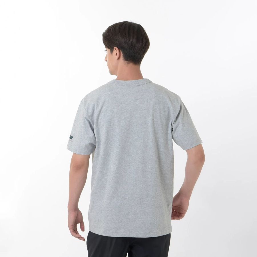 New Balance T-Shirt Varsity Graphic - Gris