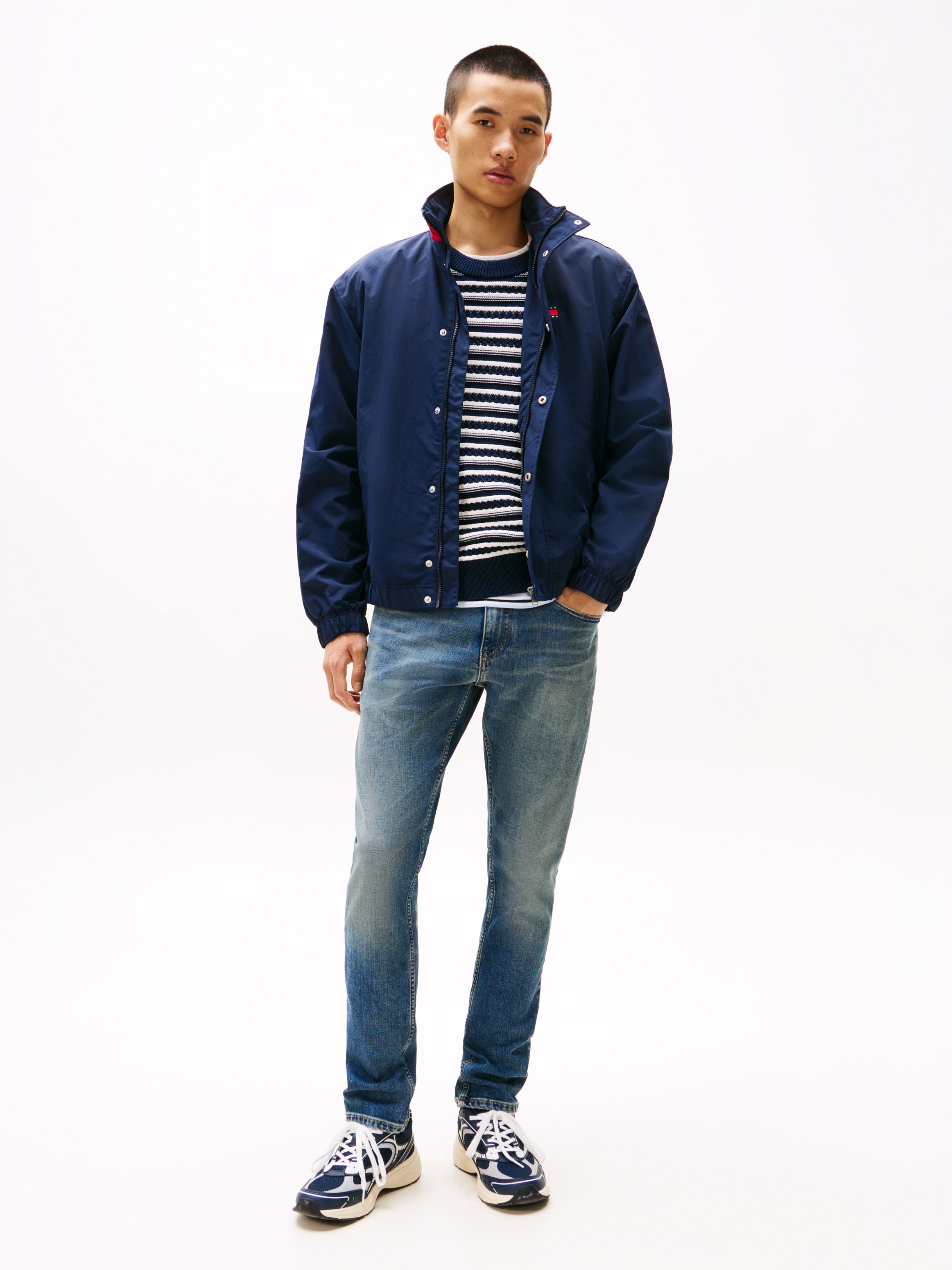 Tommy Jeans Slim-fit-Jeans »Scanton Slim«, Slim‑Fit‑Jeans mit mittlerer Leibhöhe, 5‑Pocket‑Design