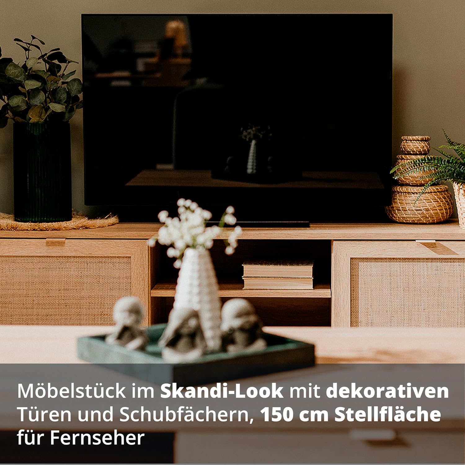 KHG TV-Lowboard hell-braun mit 2 Türen und 2 offenen Fächern modern Eiche-Optik, TV-Bank aus Holzwerkstoff Rattan-Optik, Gestell aus Massivholz - 150 x 52 x 40 cm (B/H/T)