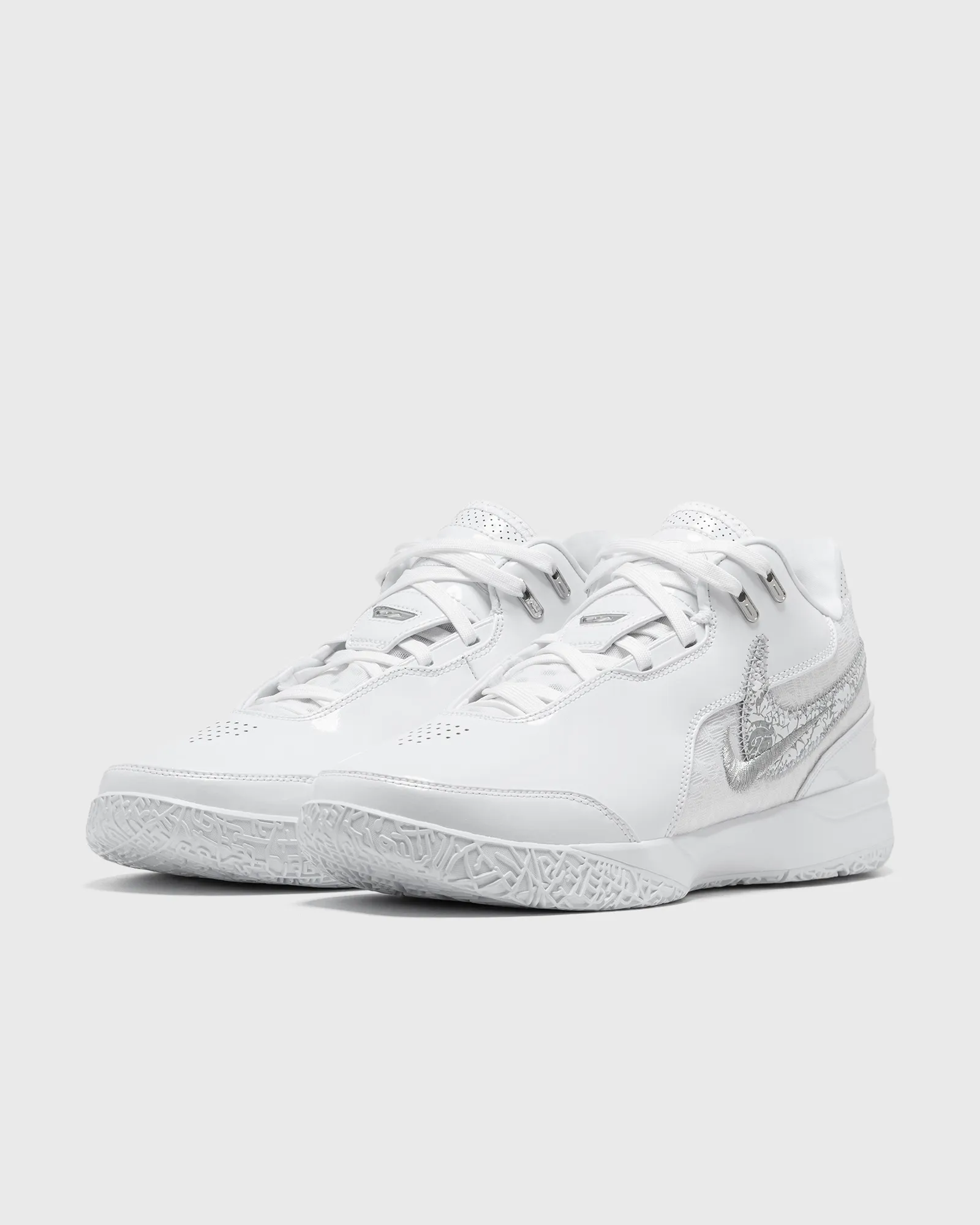 Nike ZM LEBRON NXXT GEN AMPD