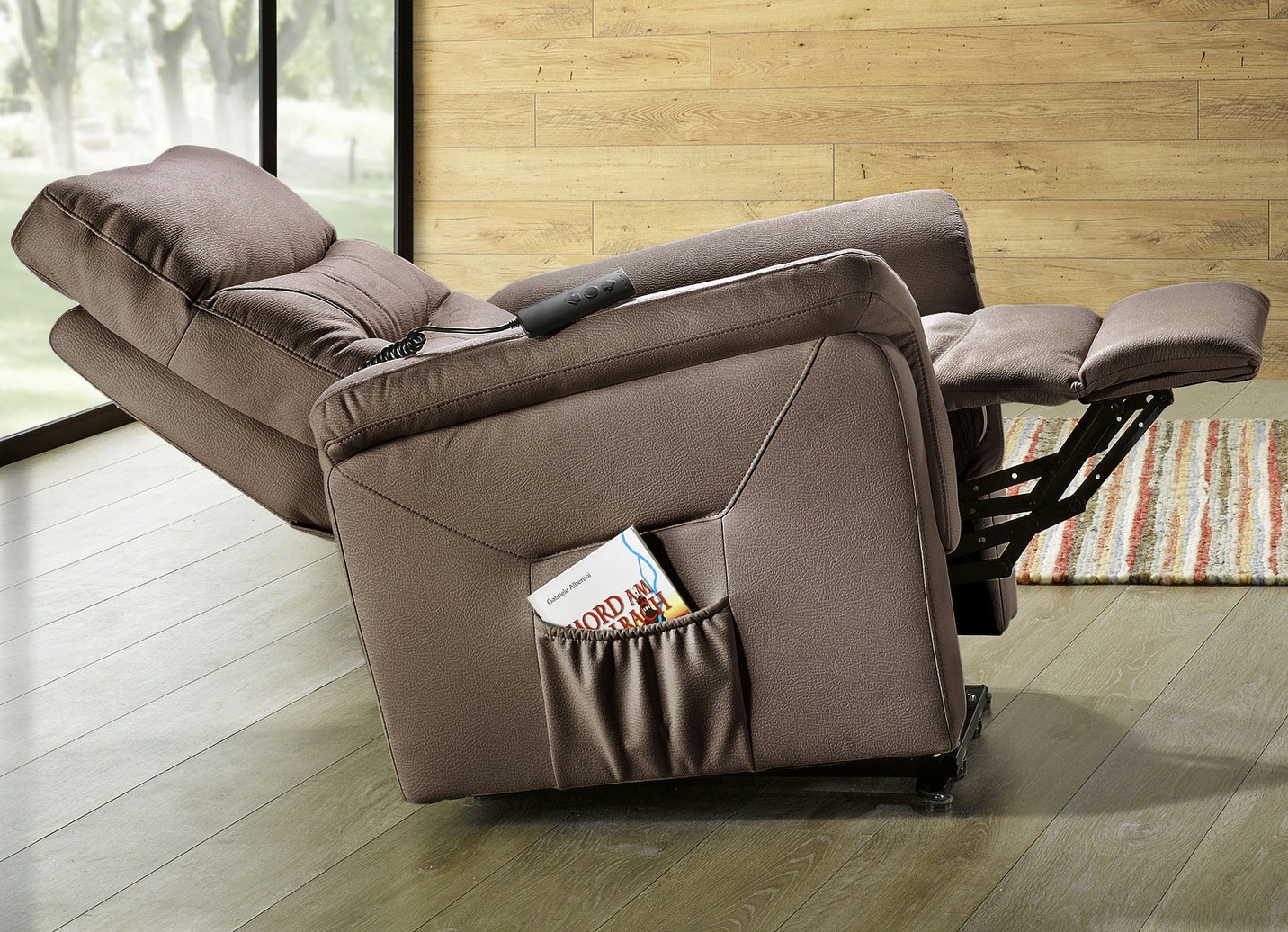 Relax-Sessel mit Aufstehhilfe