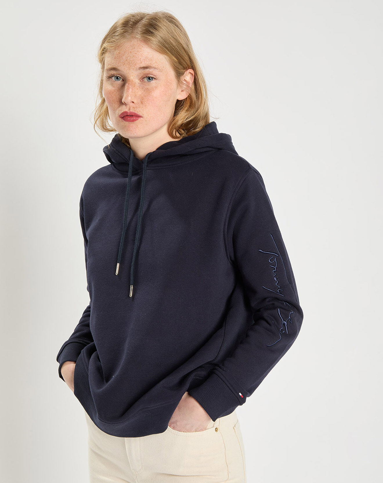 Tommy Hilfiger Sweat 100% Coton Bio Script bleu marine