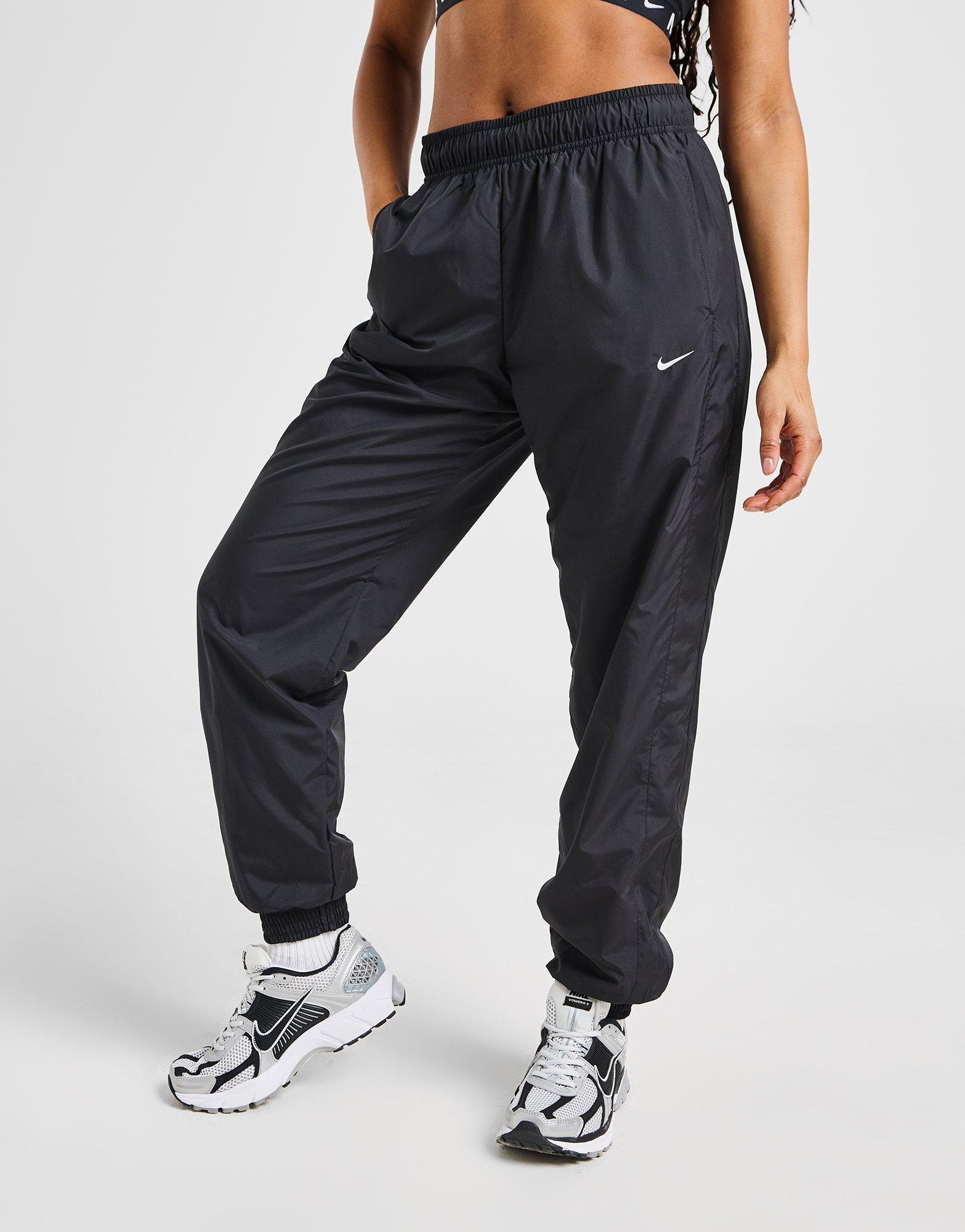 Nike Pantalon de survêtement Essential Femme