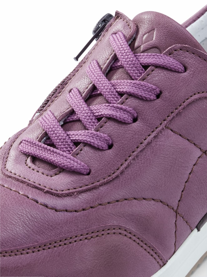 Feel-Good Sneaker