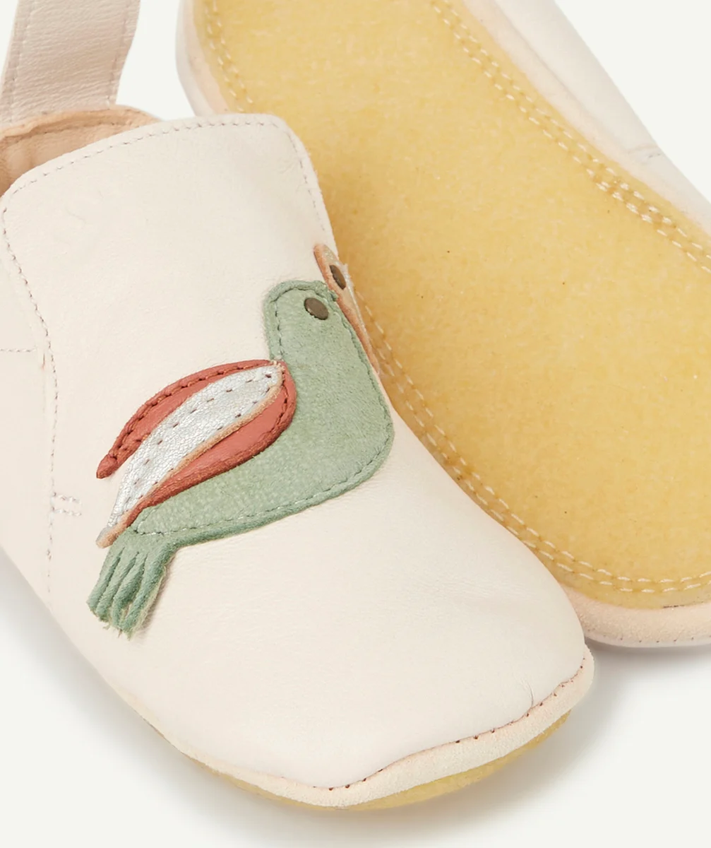 EASY PEASYCHAUSSONS EN CUIR ROSE AVEC OISEAU