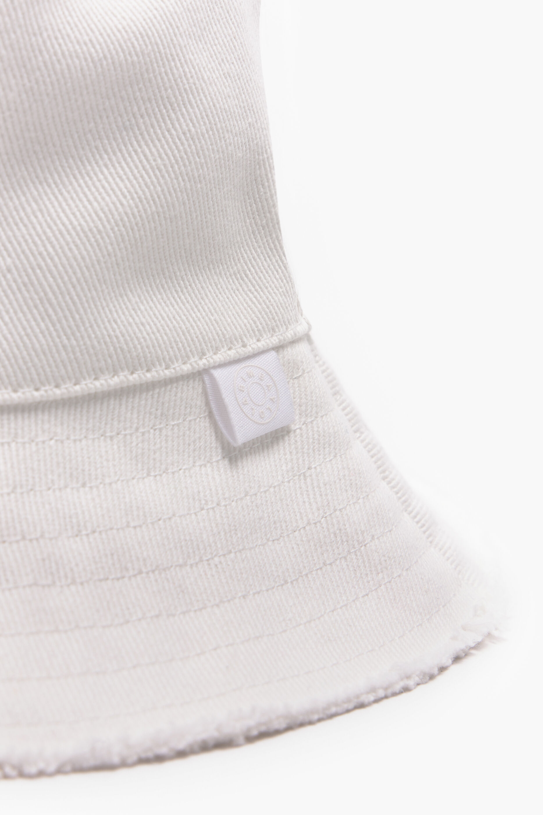 chapéu de algodão branco