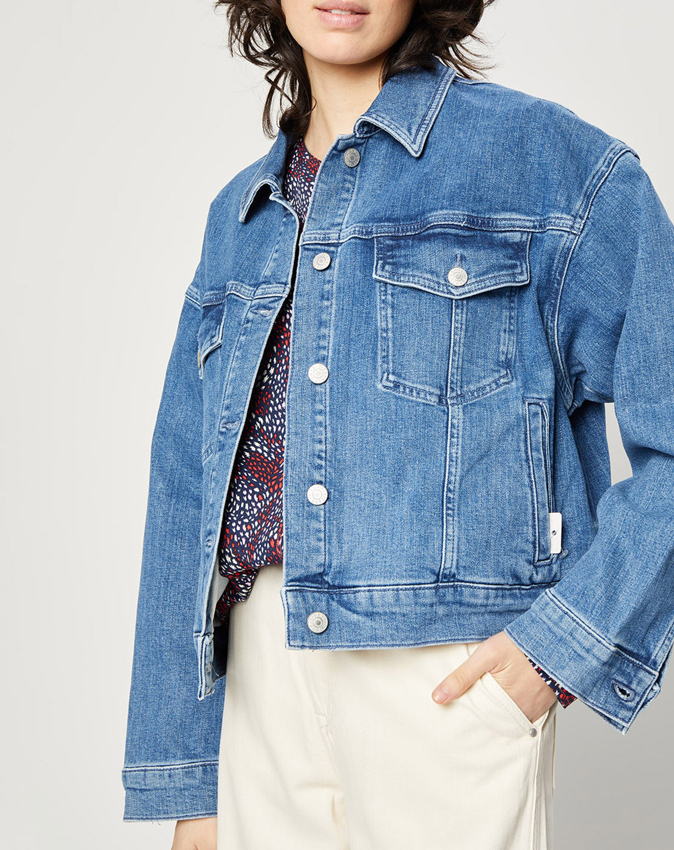 Esprit Veste en Jean courte bleu denim