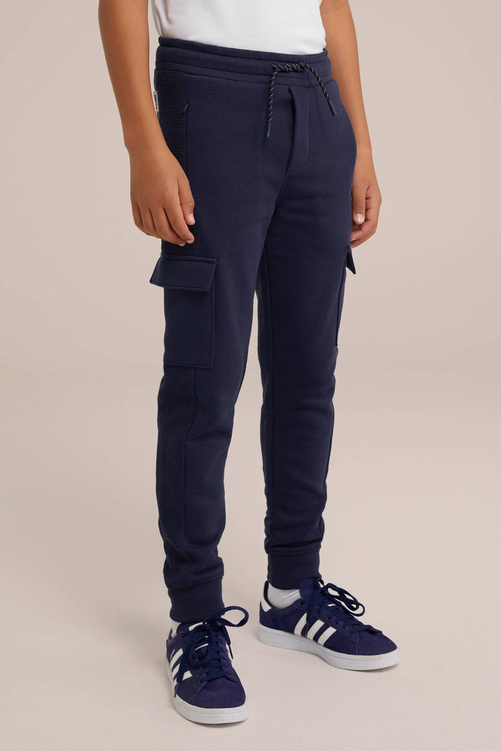 WE Fashion slim fit cargobroek donkerblauw