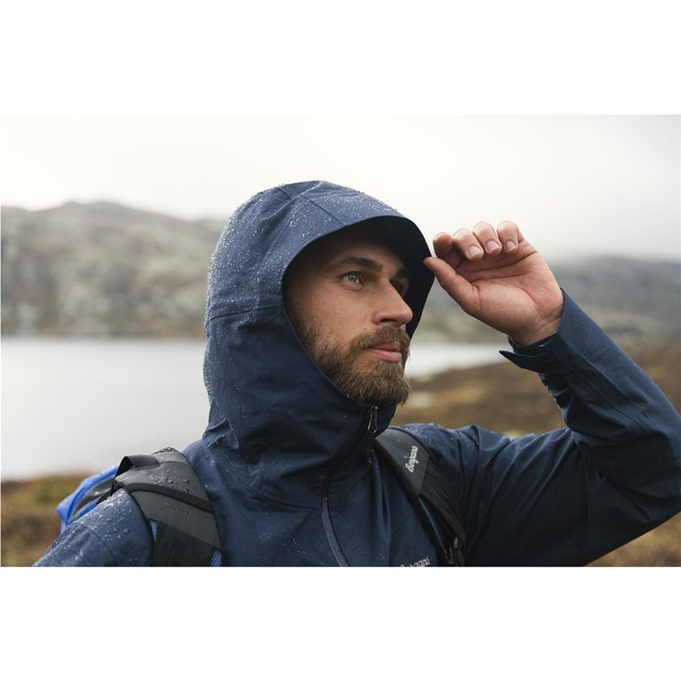 Bergans Essentials 2.5L Shell Jacket Men Navy Blue