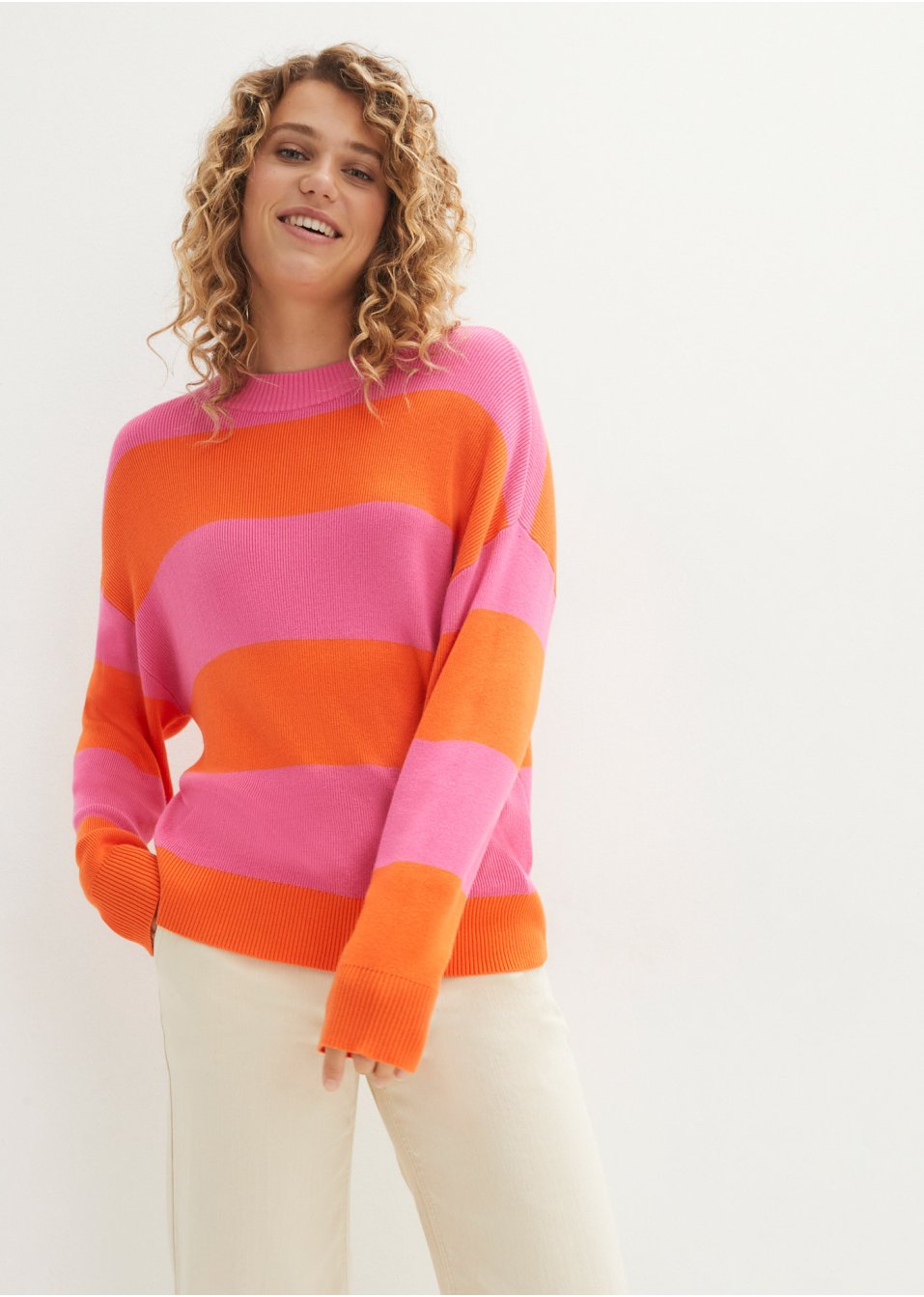 Pull en fine maille à col rond avec rayures blocs