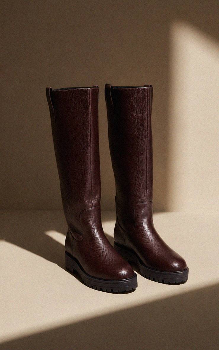 Espresso Botte Cavalière Haute À Tige Large En Synthétiquecuir Grainé