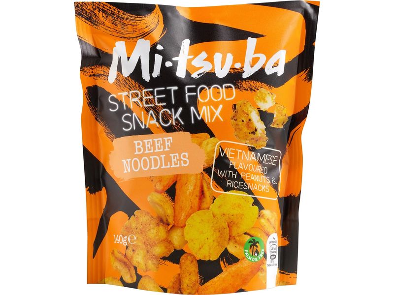 Mitsuba Street Food Mix Beef Noodles 140 g Würziger Knabberspass aus Asien mit Reiscrackern und Erdnüssen im Teigmantel, Rindfleischgeschmack