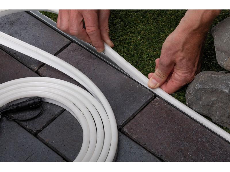 Paulmann LED-Stripe Plug & Shine Smooth, 3000K, 10m, Weiss Outdoor Stripe