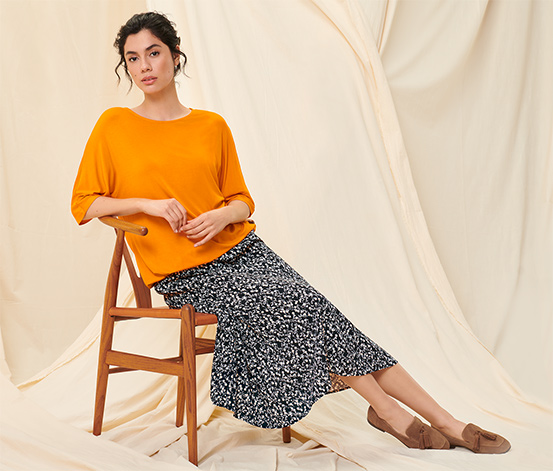 Floraler Midi-Rock