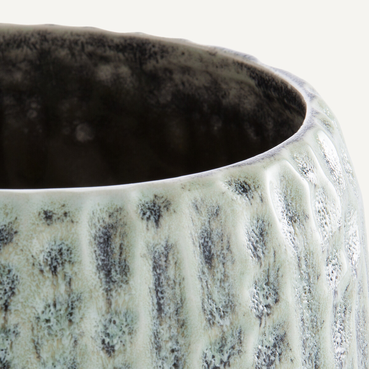 AM.PM<br>Vaso de cerâmica, 12,5 cm de altura, Zira