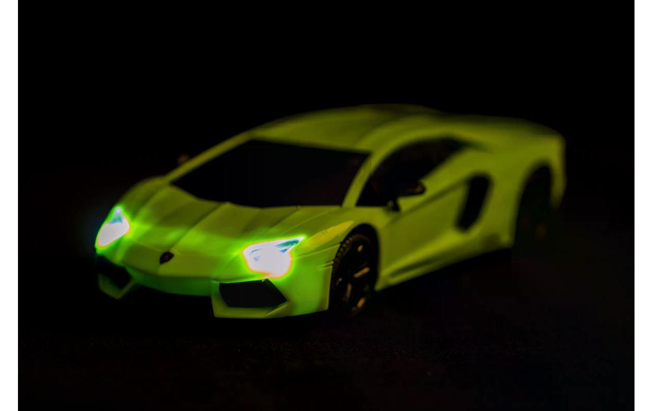 Auto Lamborghini Aventador LP 700-4 mit Licht, Grün, 1:24Ferngesteuerter Sportwagen mit Licht für Kinder ab 6 Jahren
