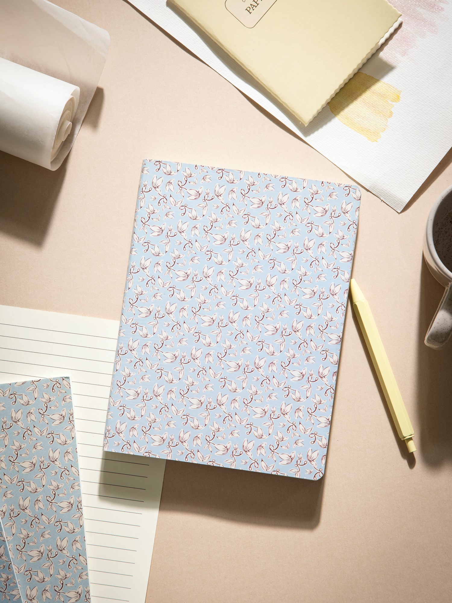 Notebook 22 x 16,5 | Papir. 22 x 16,5 cm.   | Smokey Blue
