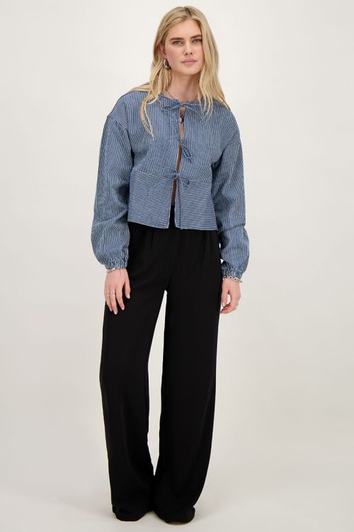 Blauw gestreepte top met strikjes
