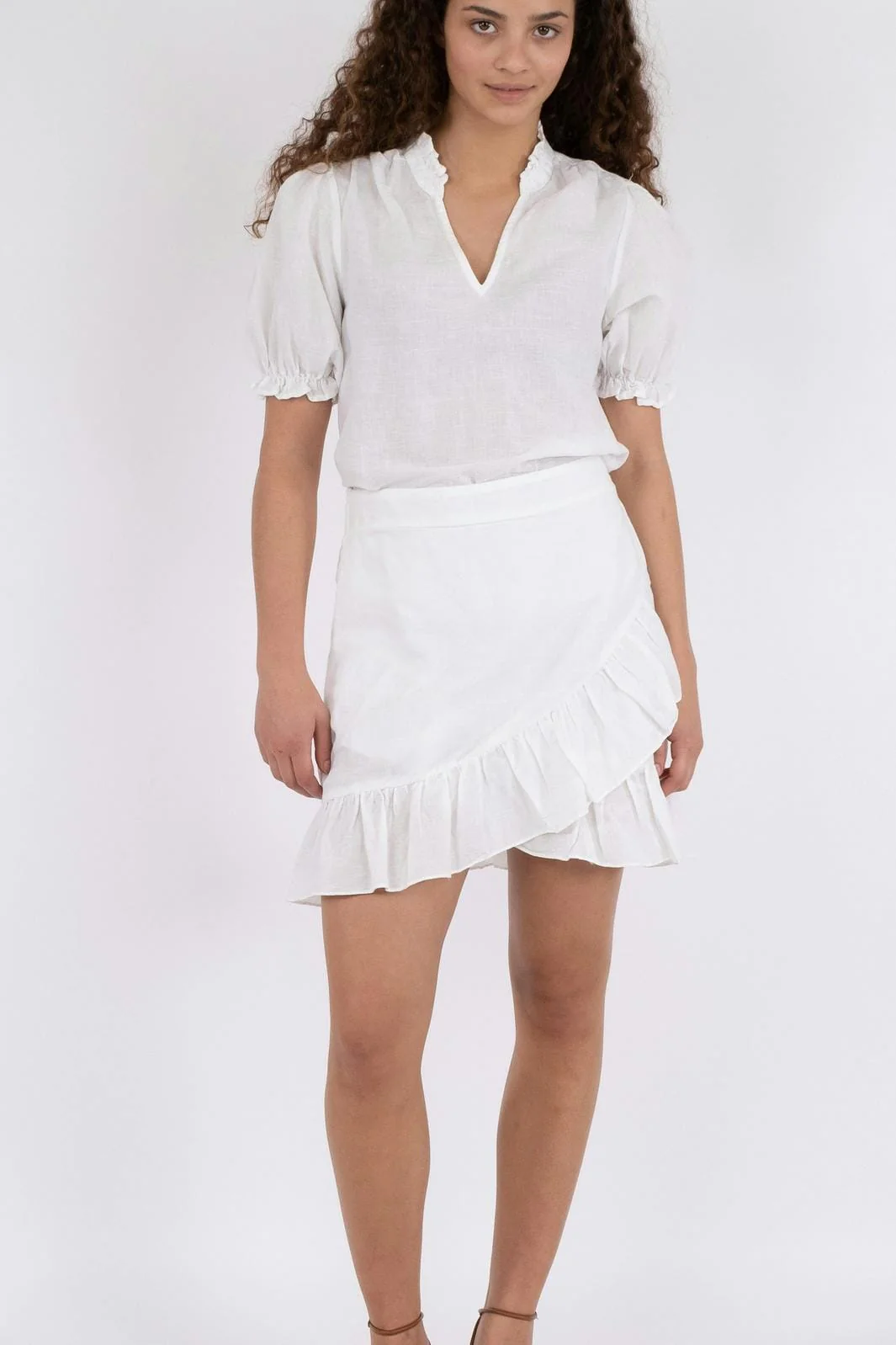 Neo Noir Bekka Linen Skirt white