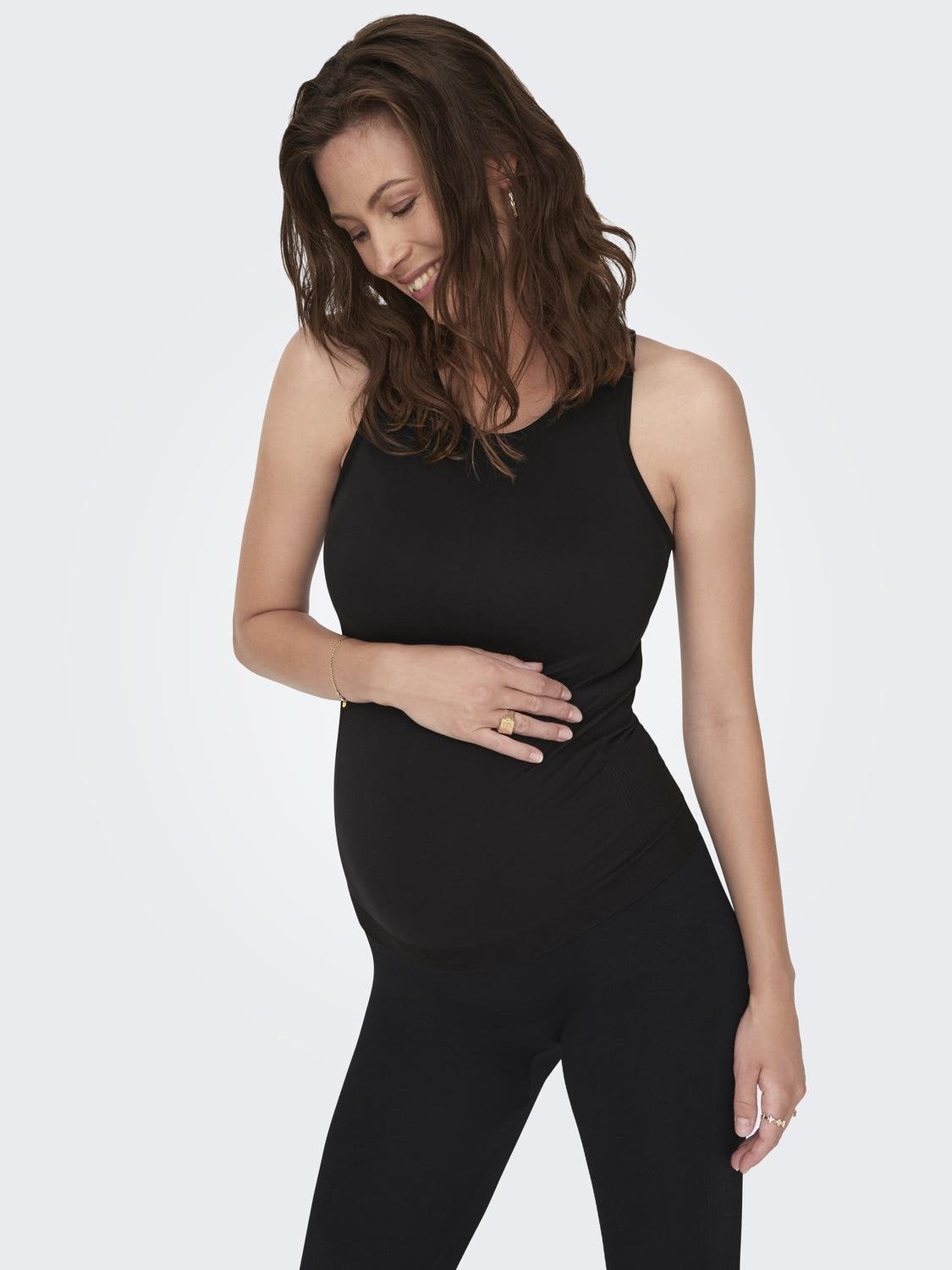 OLMINA Sportoberteil Black