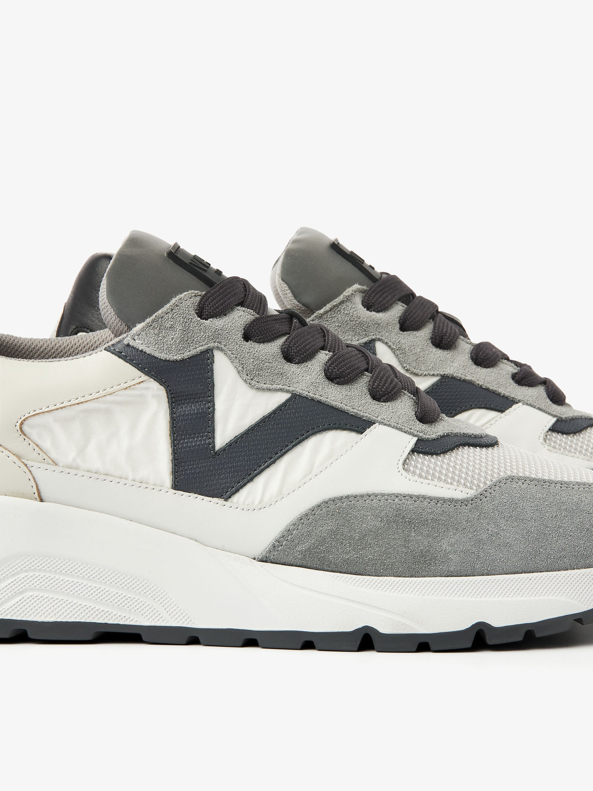 VIA VAI grijze heren sneakers Owen Cody
