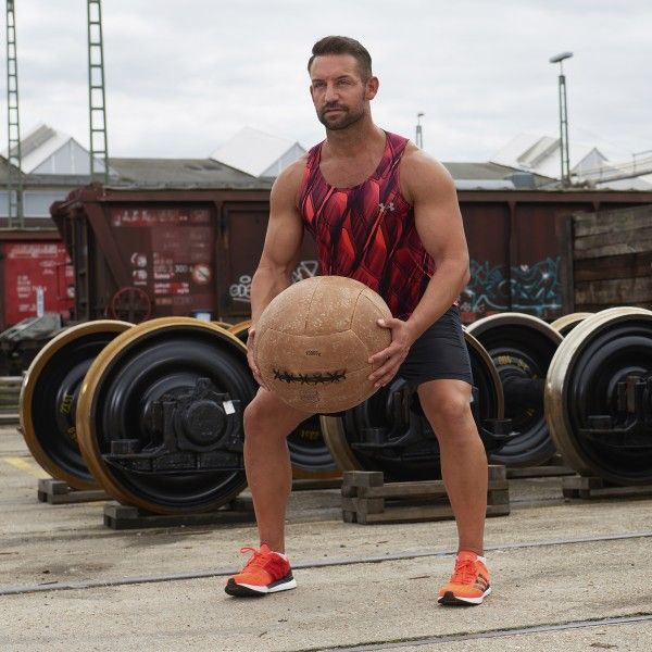 ARTZT Vintage Series Wall Ball 10 kg