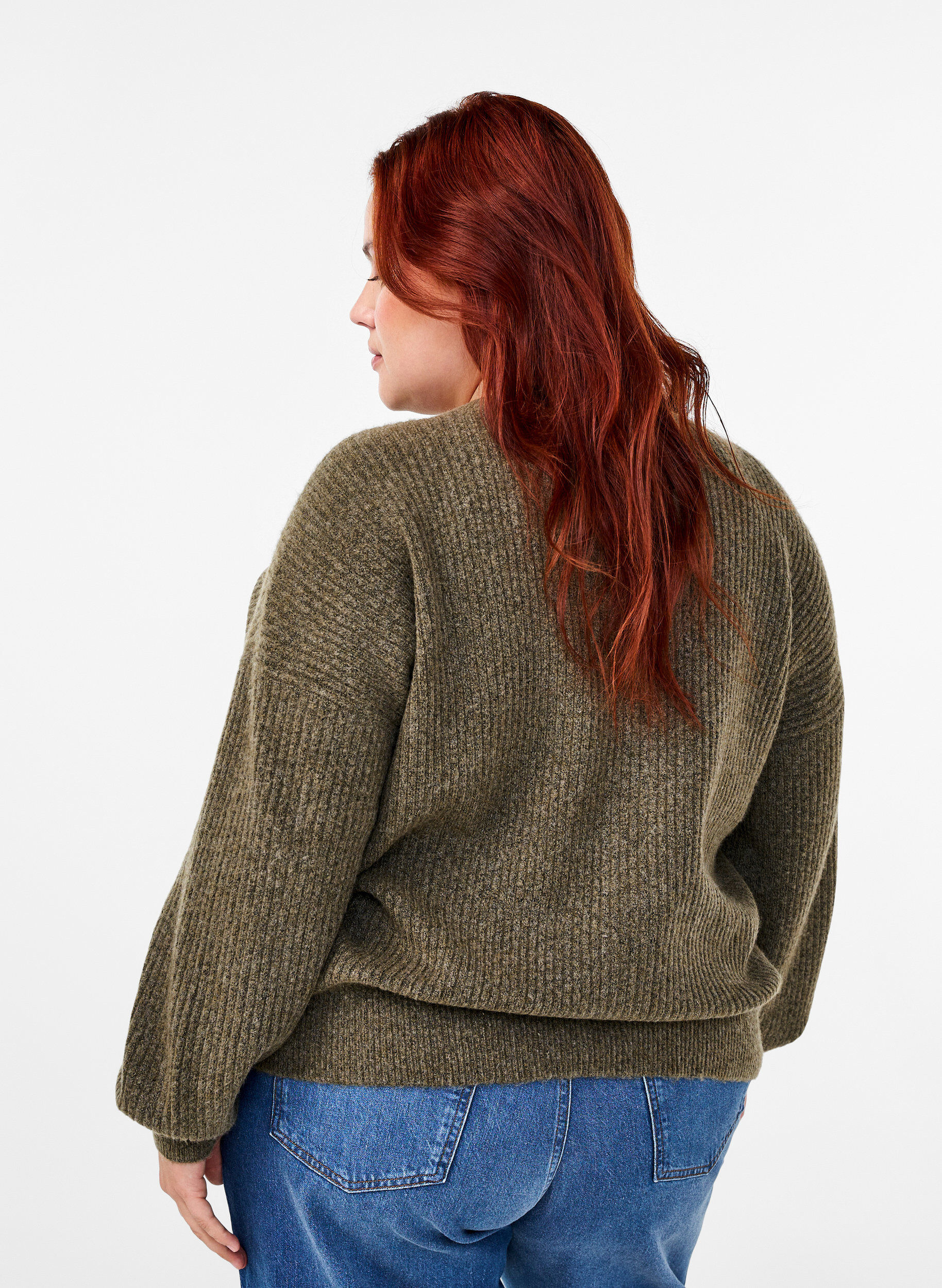 Ribstrikket cardigan med knapper