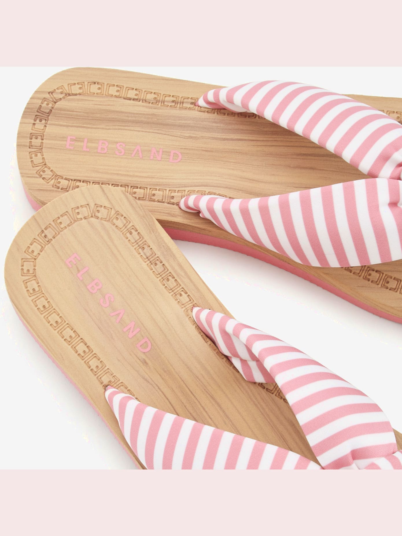Tongs sandales flip-flop en matière imperméable