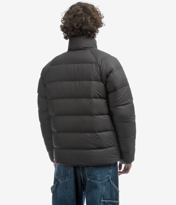 Patagonia Reversible Silent Down Jacke (ink black)