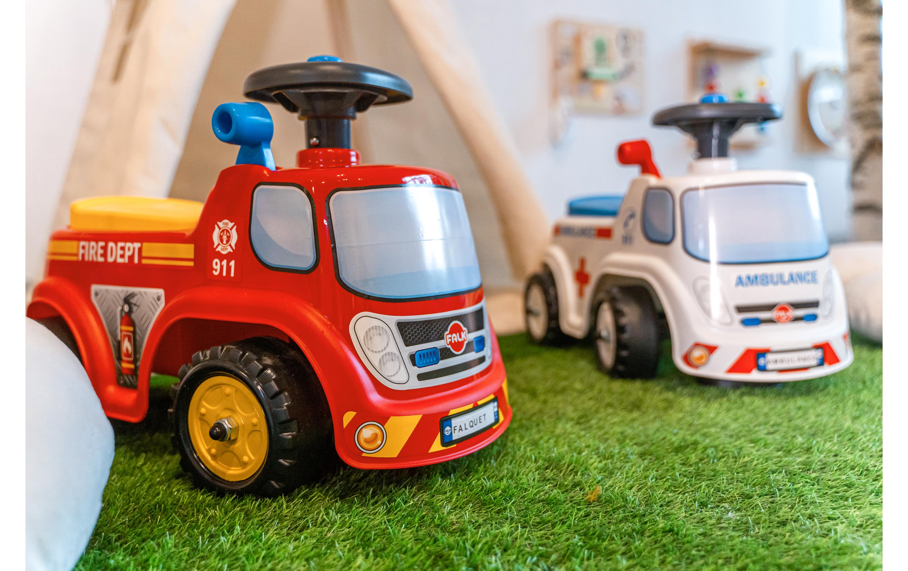 Rutschfahrzeug Rutscher FeuerwehrFeuerwehrtransporter mit aufklappbarer Sitzfläche und Lenkrad mit Hupe