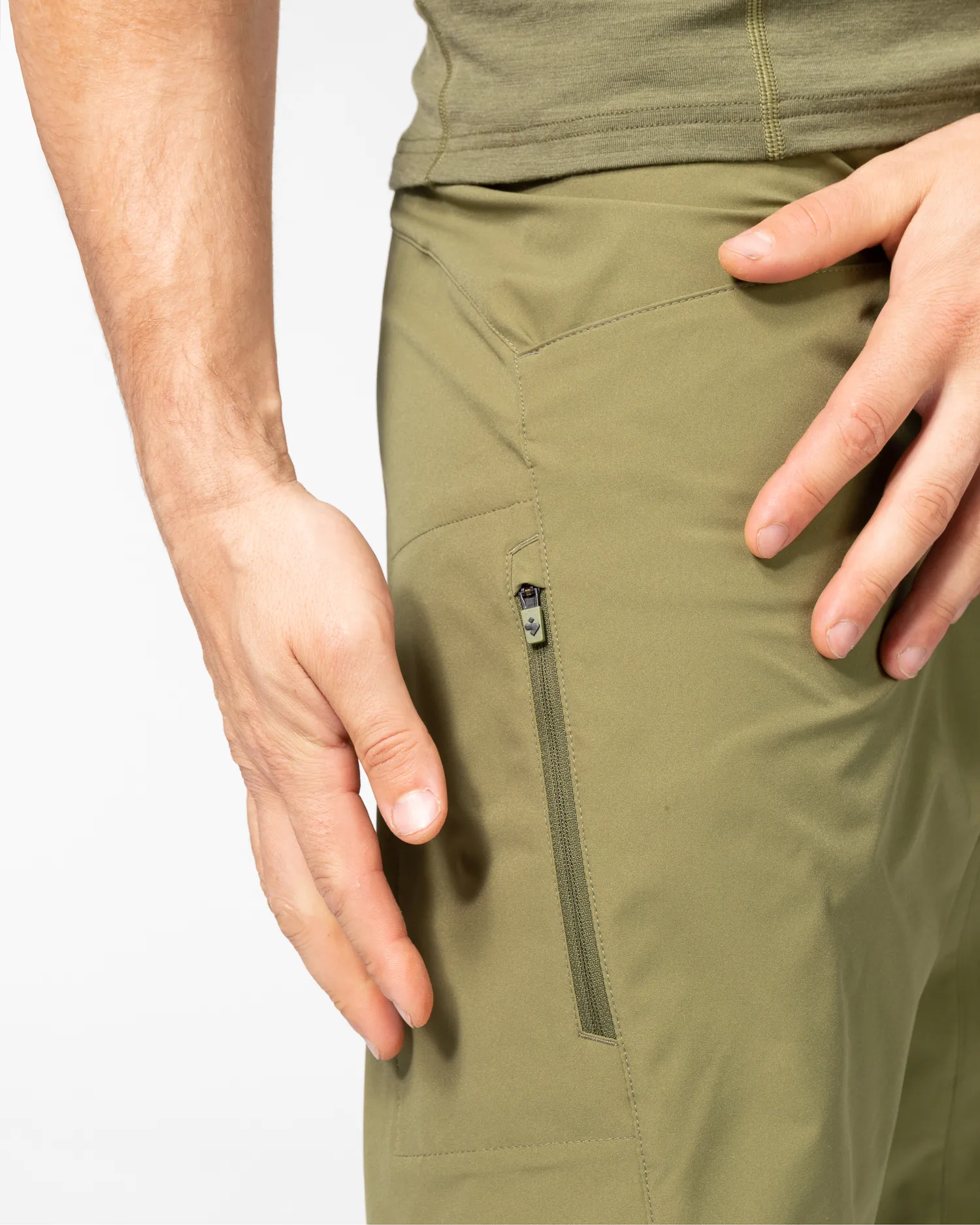 Sweet Protection Men's Hunter Slashed Shorts Woodland