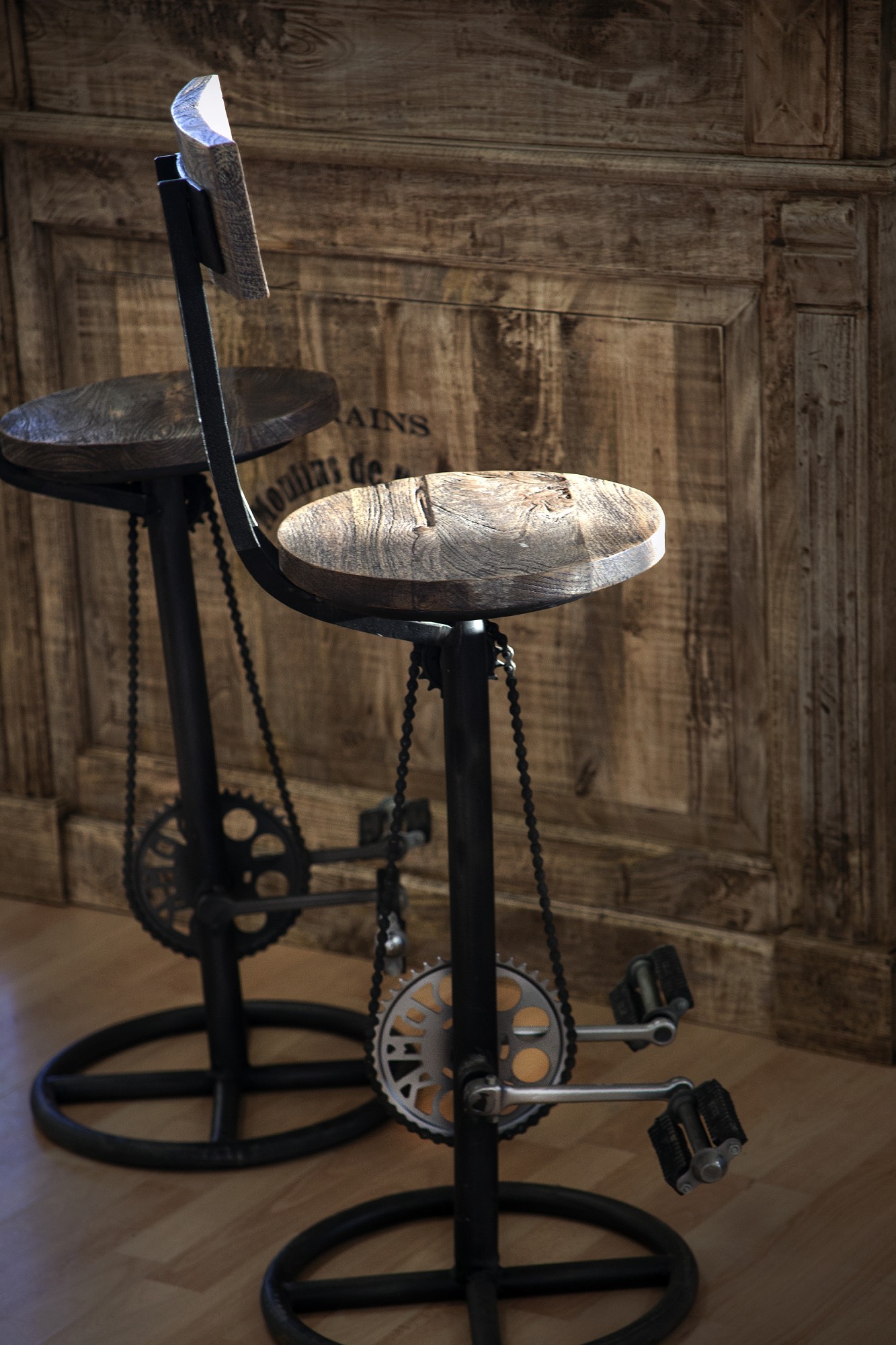 Barstuhl 'Bicycle I', natur, schwarz, Ø 38 cm, H 103 cm von fischer's lagerhaus