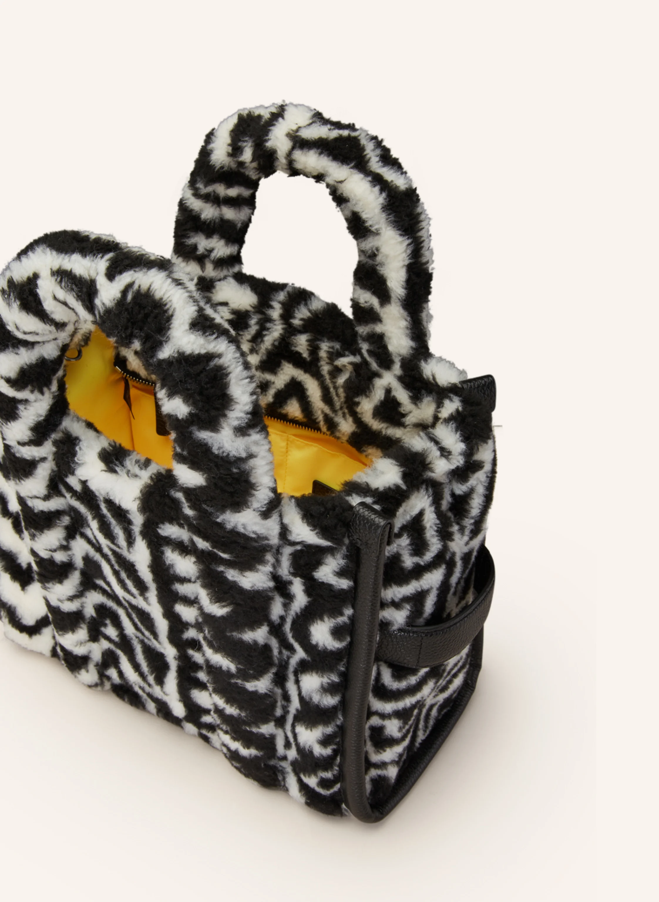 MARC JACOBS Shopper THE MEDIUM TOTE BAG