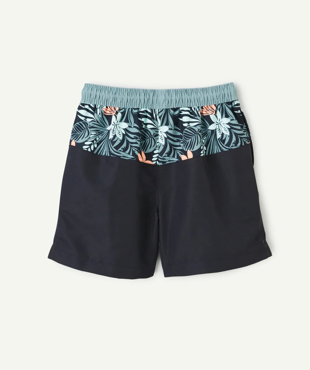 SHORT DE BAIN GARÇON EN FIBRES RECYCLÉES NOIR VERT ET IMPRIMÉ TROPICAL