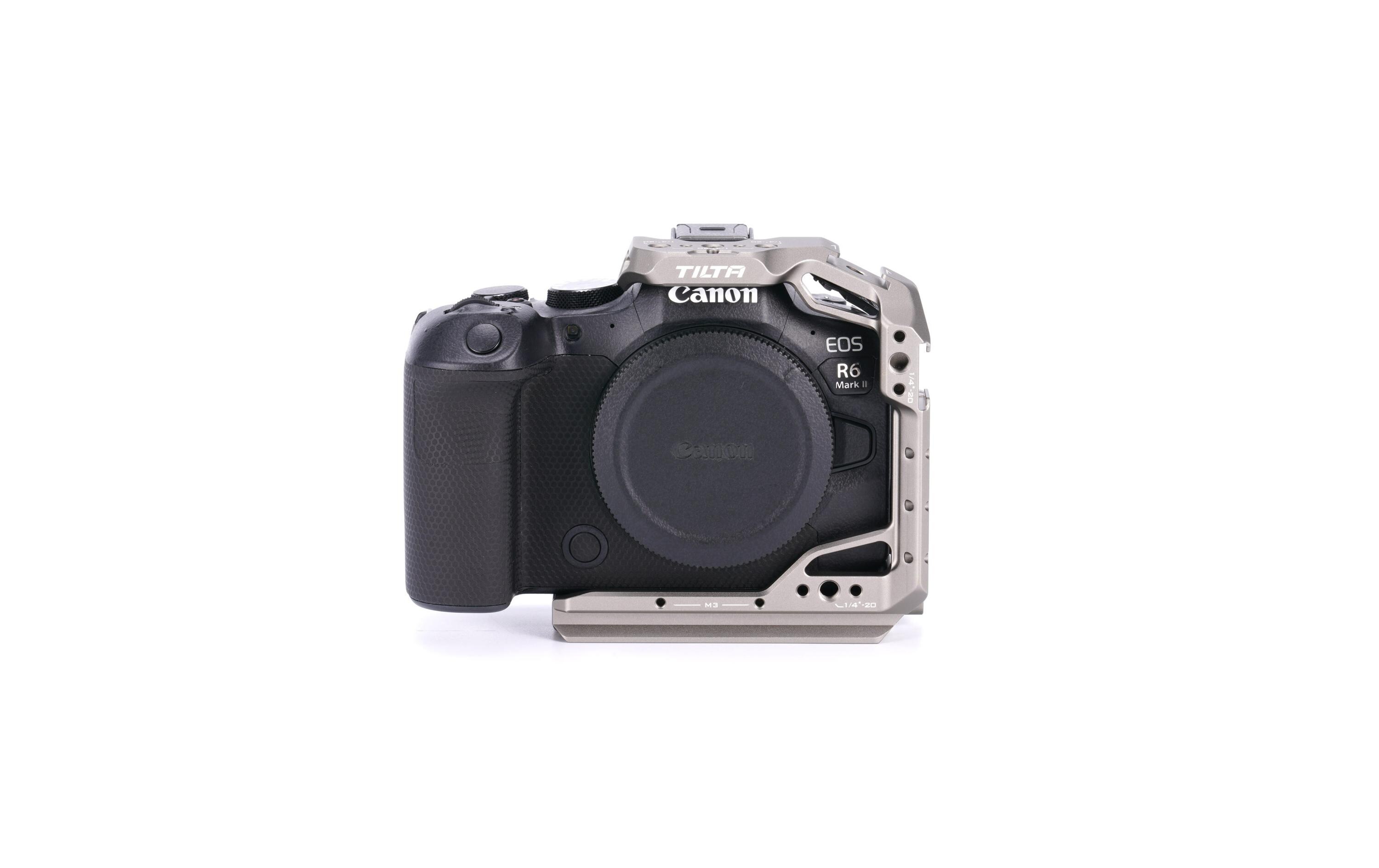Half Camera Cage für Canon R6 Mark II - Titanium GrayBietet zusätzlichen Schutz für das Kameragehäuse und bietet mehrere Befestigungspunkte