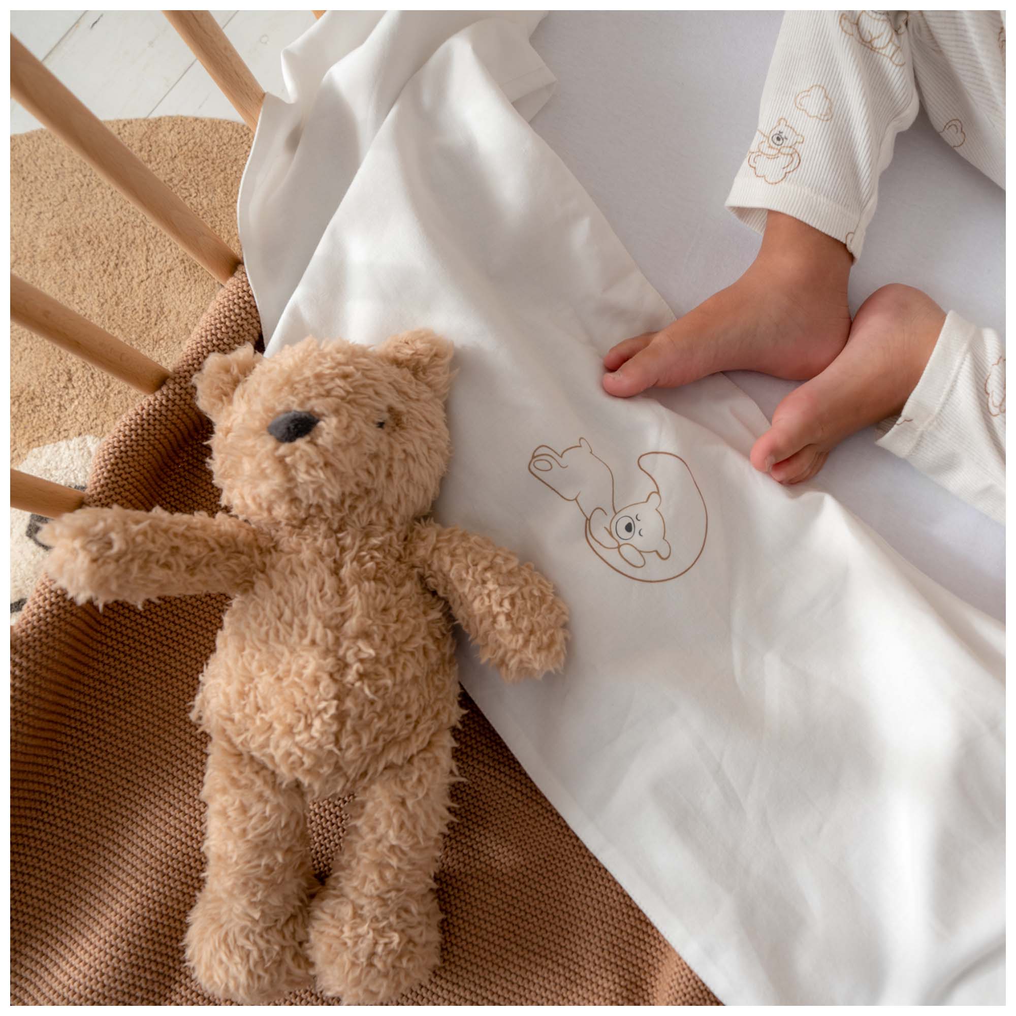Prénatal knuffel beer 30cm beige