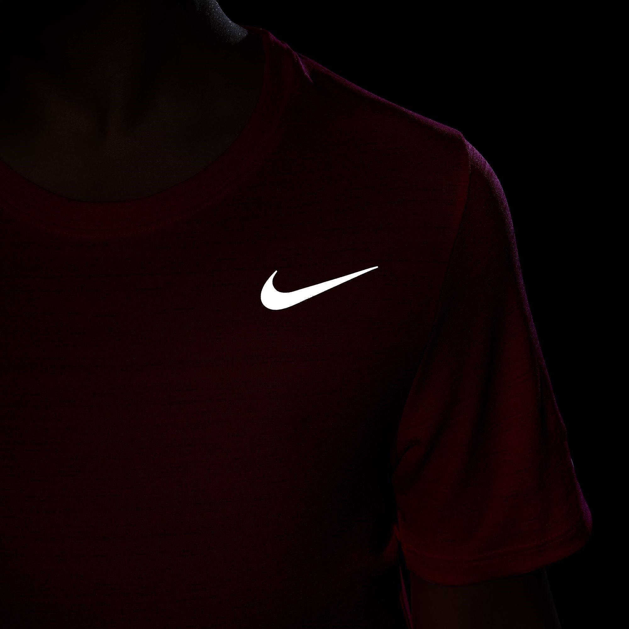 Nike Dri FIT Miler Big Kids(Boys) Training Top