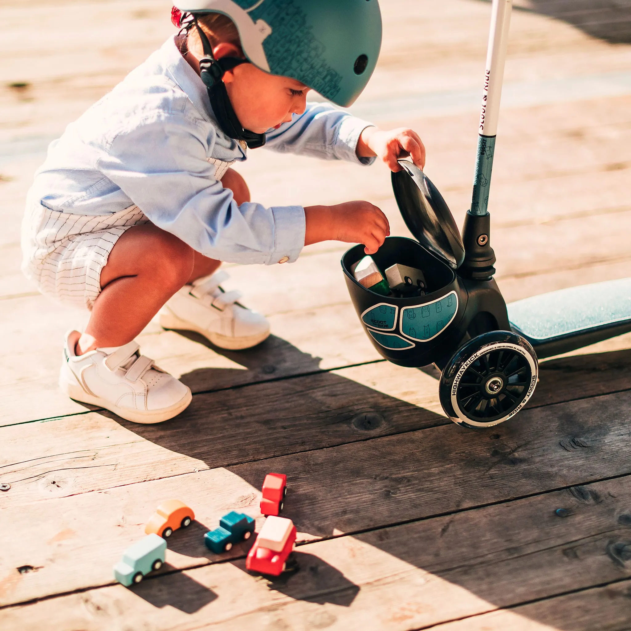 Scoot and Ride Trottinette Highwaykick 2 LifeStyle LED