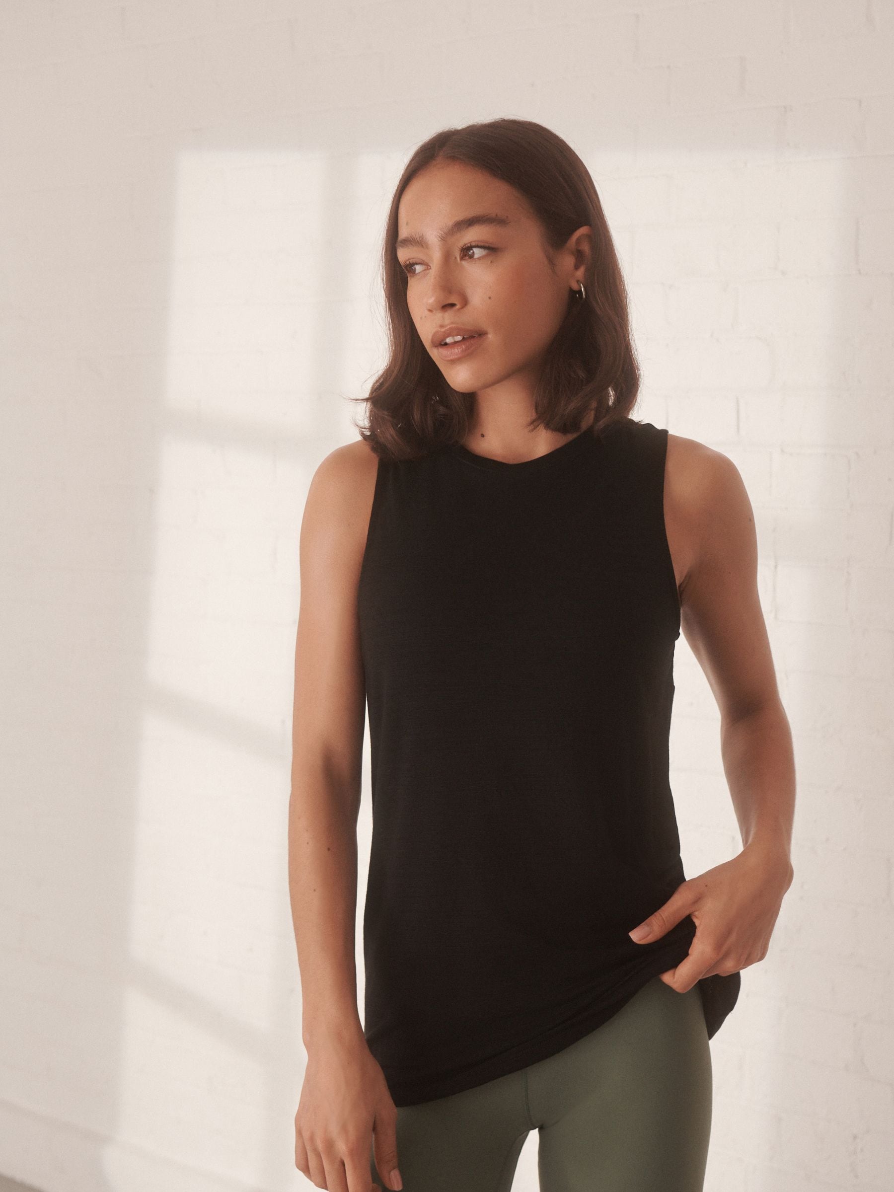 Zwart - Actieve lichtgewicht open rug tanktop