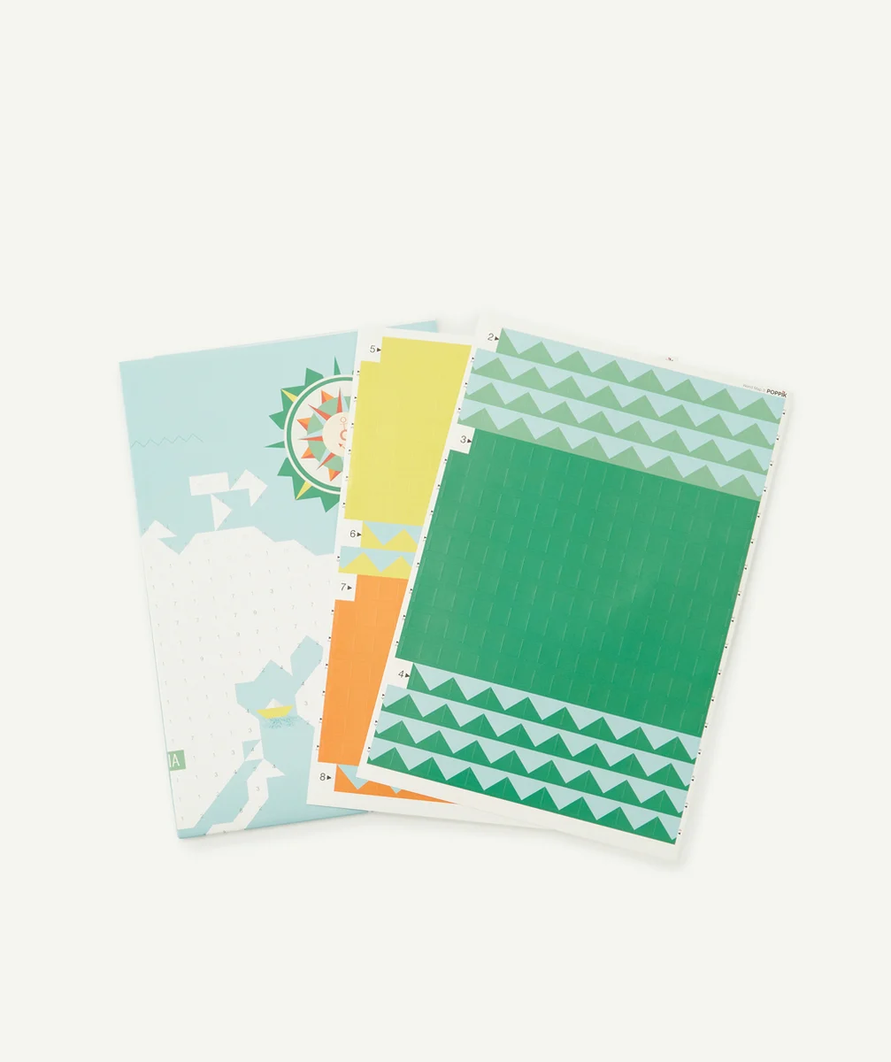 POPPIKPOSTER AVEC STICKERS CARTE DU MONDE 6-12 ANS