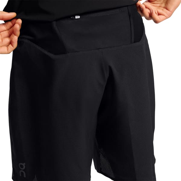 Short running ON RUNNING LIGHTWEIGHT SHORTS M LEAD/BLACK