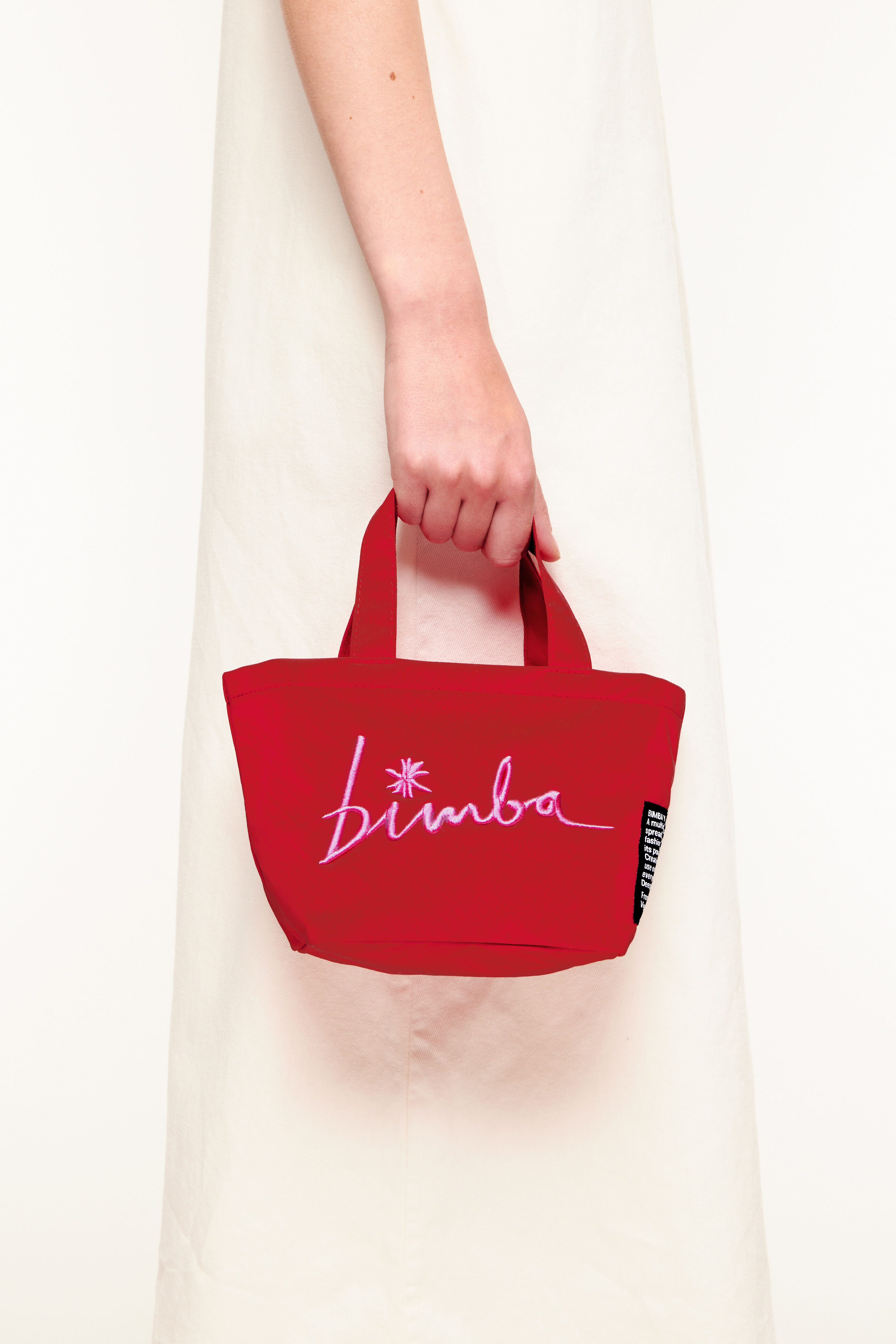 Bolsa mini trapezoidal de náilon vermelho