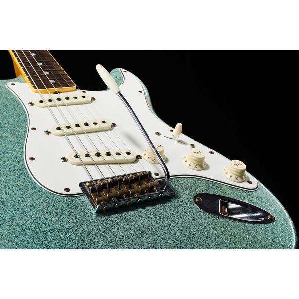 Fender 65 Strat ADB Sparkle Relic