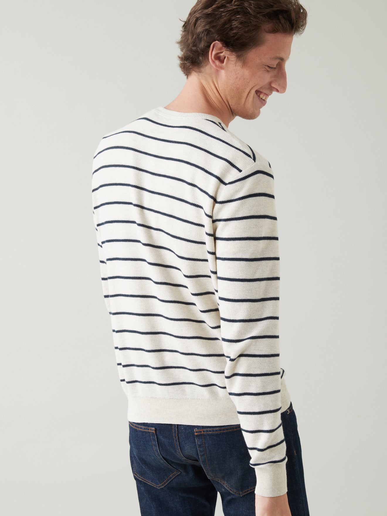 Pull col rond rayé homme