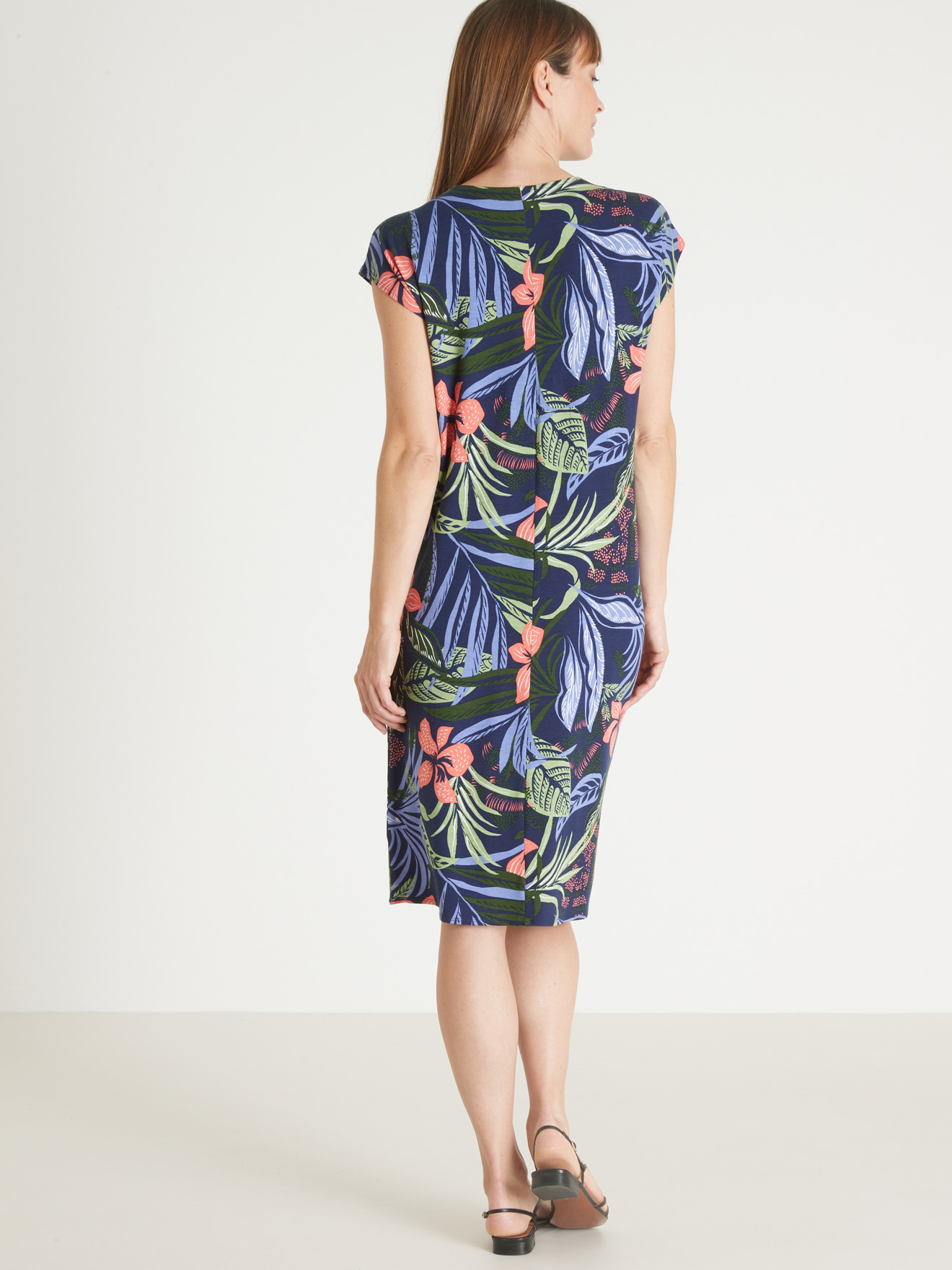 Robe en maille avec perles fantaisie