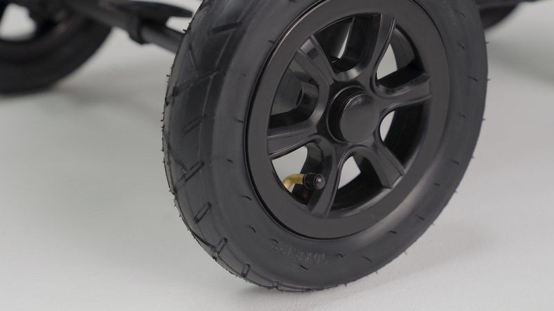 Lionelo - Natt - Kinderwagen - Zwart - Verstelbare Rugleuning - XXL Luifel met UPF50+