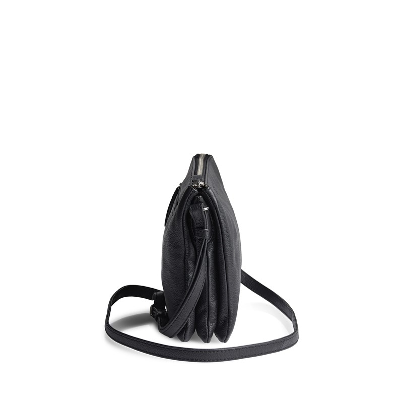 Aura<br>Crossbody Torina